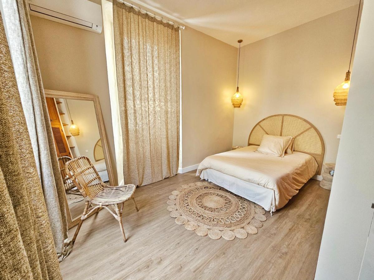 L'Ile Rousse, Hypercentre A 100 M De La Plage Eksteriør billede